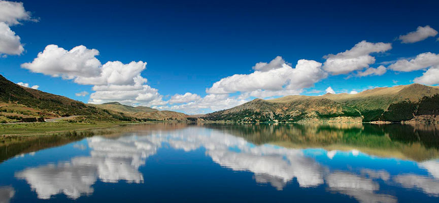 View of Laguna Langui high-altitude lake from the Pallay Punchu ridge trail, Layo district, Cusco